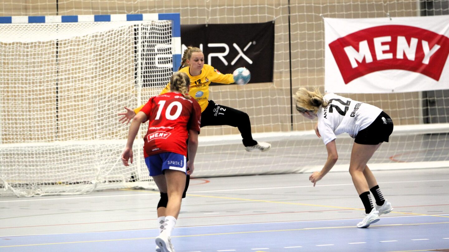Mia Stensland